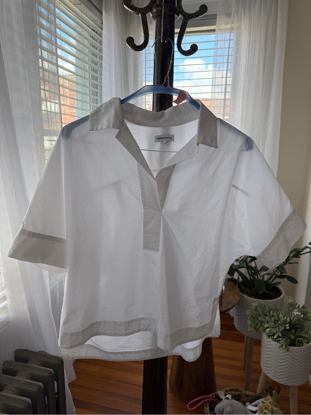 Nordstrom White Popover Shirt Size S Short Sleeve Boxy Collared Blouse